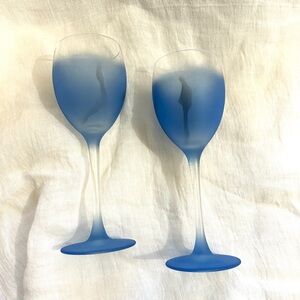 Chevier Pettigrew pale blue frosted glass hand painted 90’s wine glasses